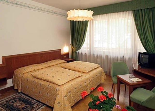 Milano Hotel 3*